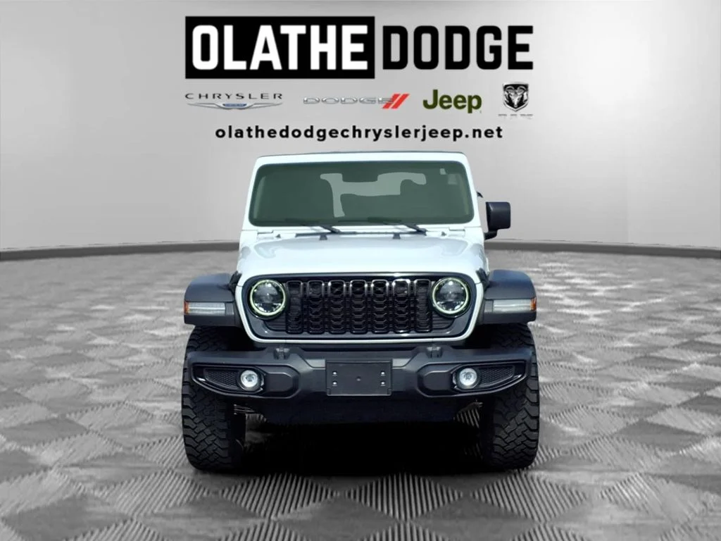 Certified Used 2025 White Jeep Willys image 29