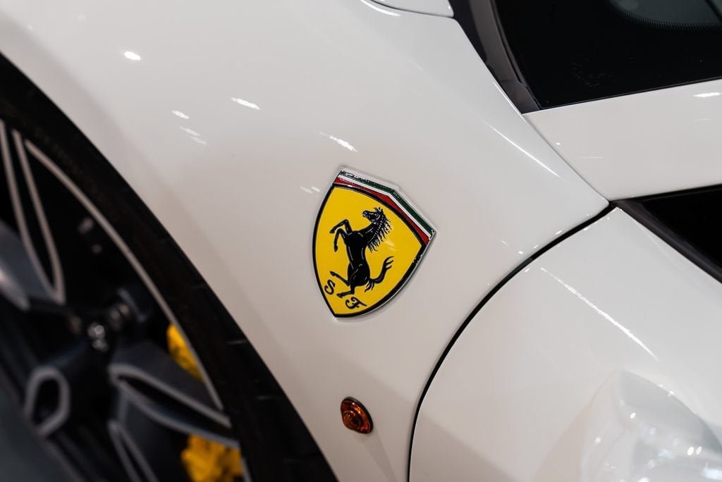 Certified Used 2015 Bianco Avus Ferrari Speciale Aperta image 12