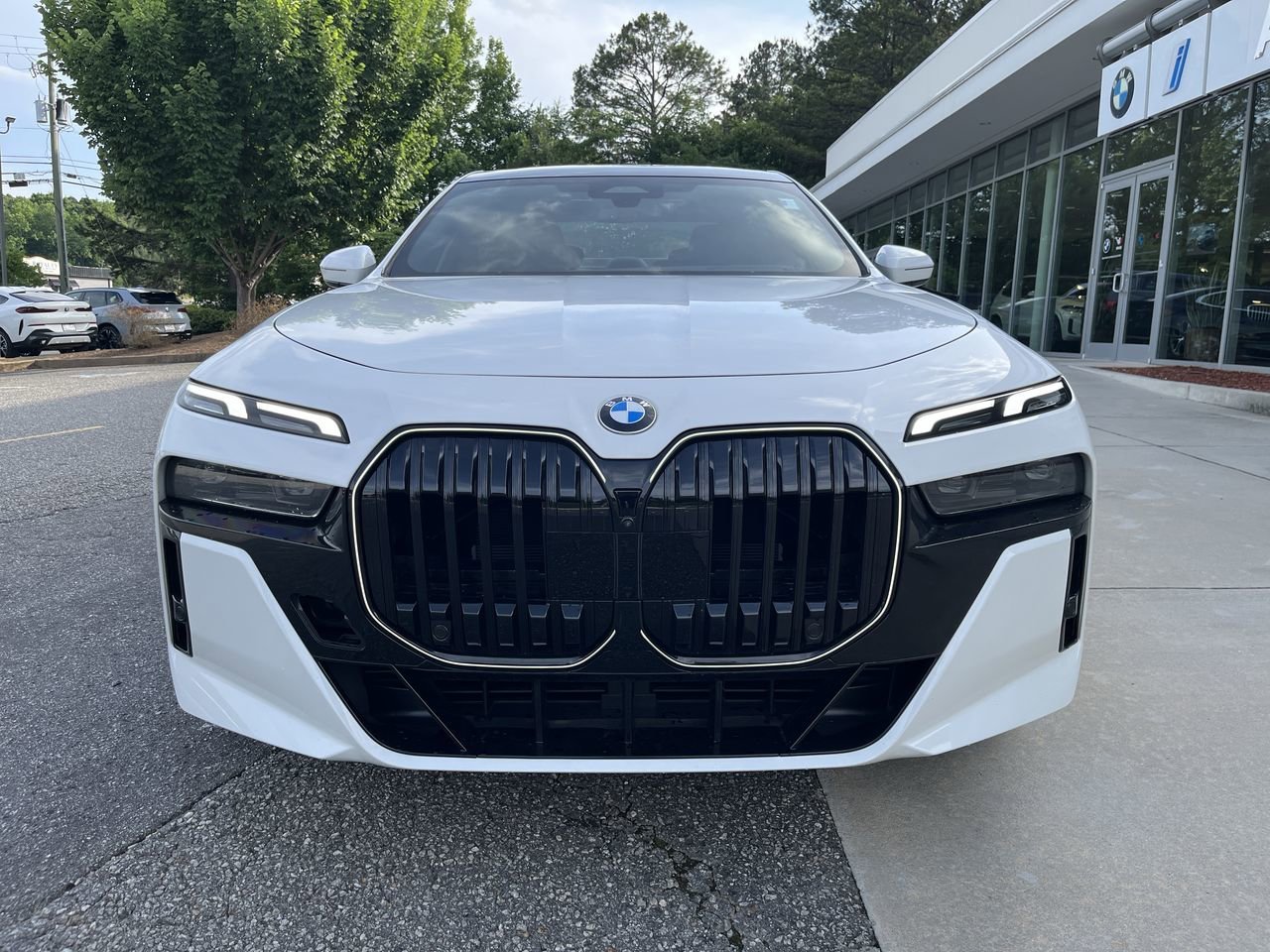 Certified Used 2025 Alpine White BMW 740i image 3