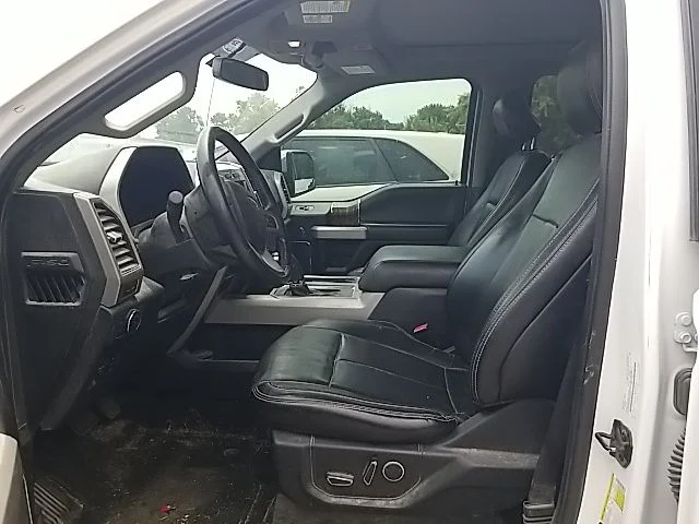 Used 2018 White Ford Lariat image 26