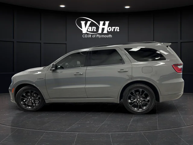 Used 2024 Gray Clearcoat Dodge R/T Premium image 4