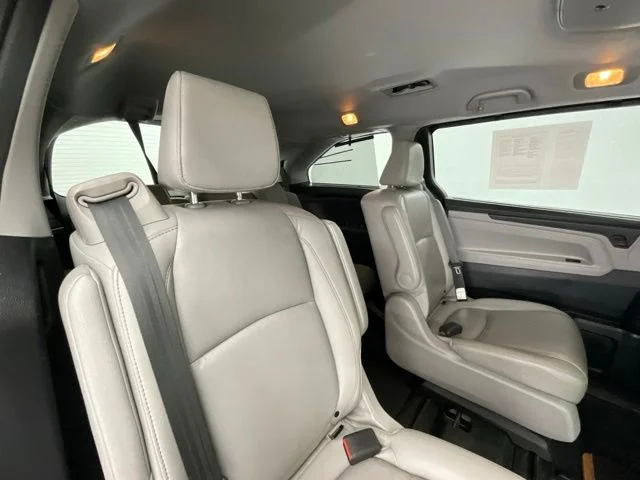 Used 2022 Gray Honda Touring image 19