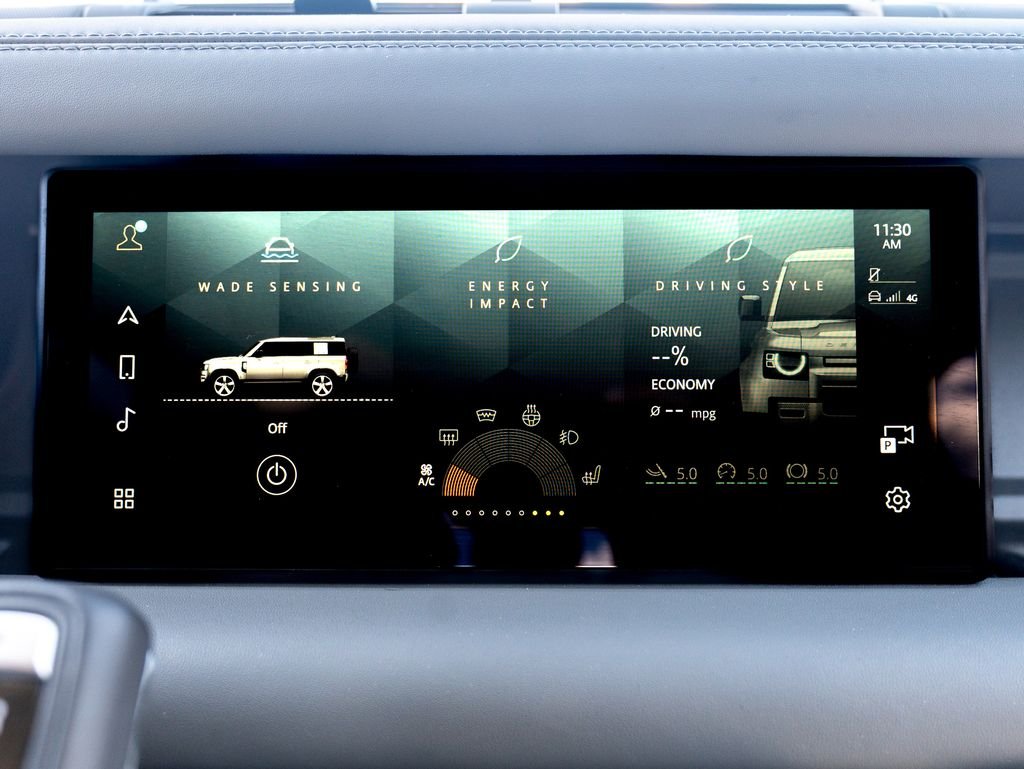 Certified Used 2024 Black Land Rover X-Dynamic SE image 24