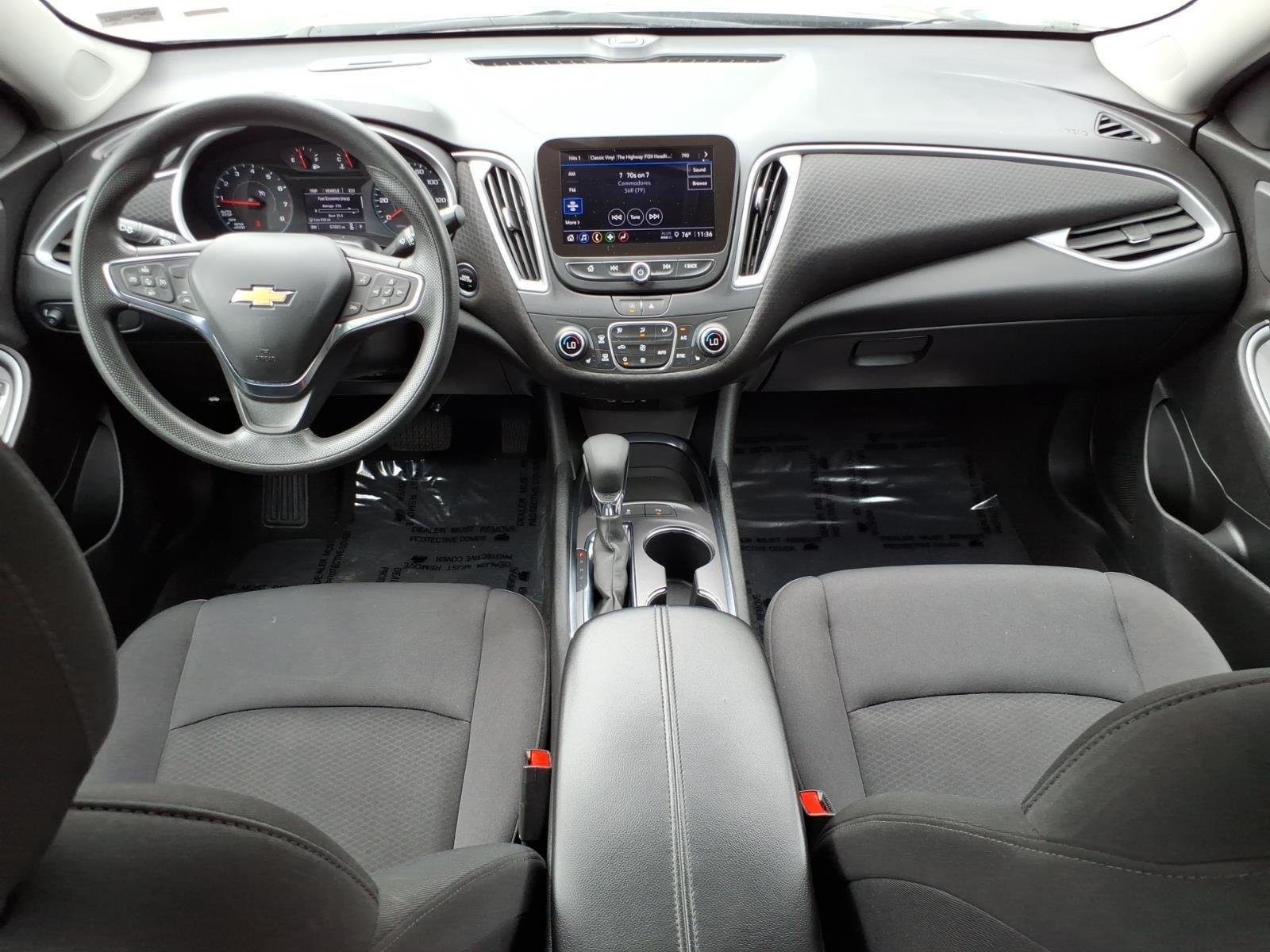 Used 2025 Sterling Gray Metallic Chevrolet LT image 28