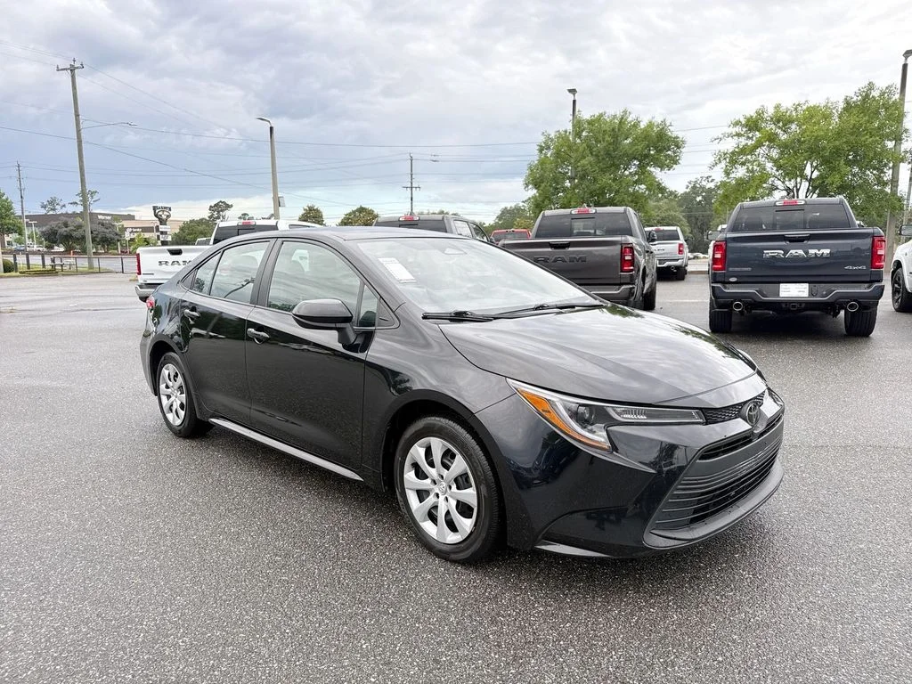 2024 Toyota Corolla LE CVT's photo