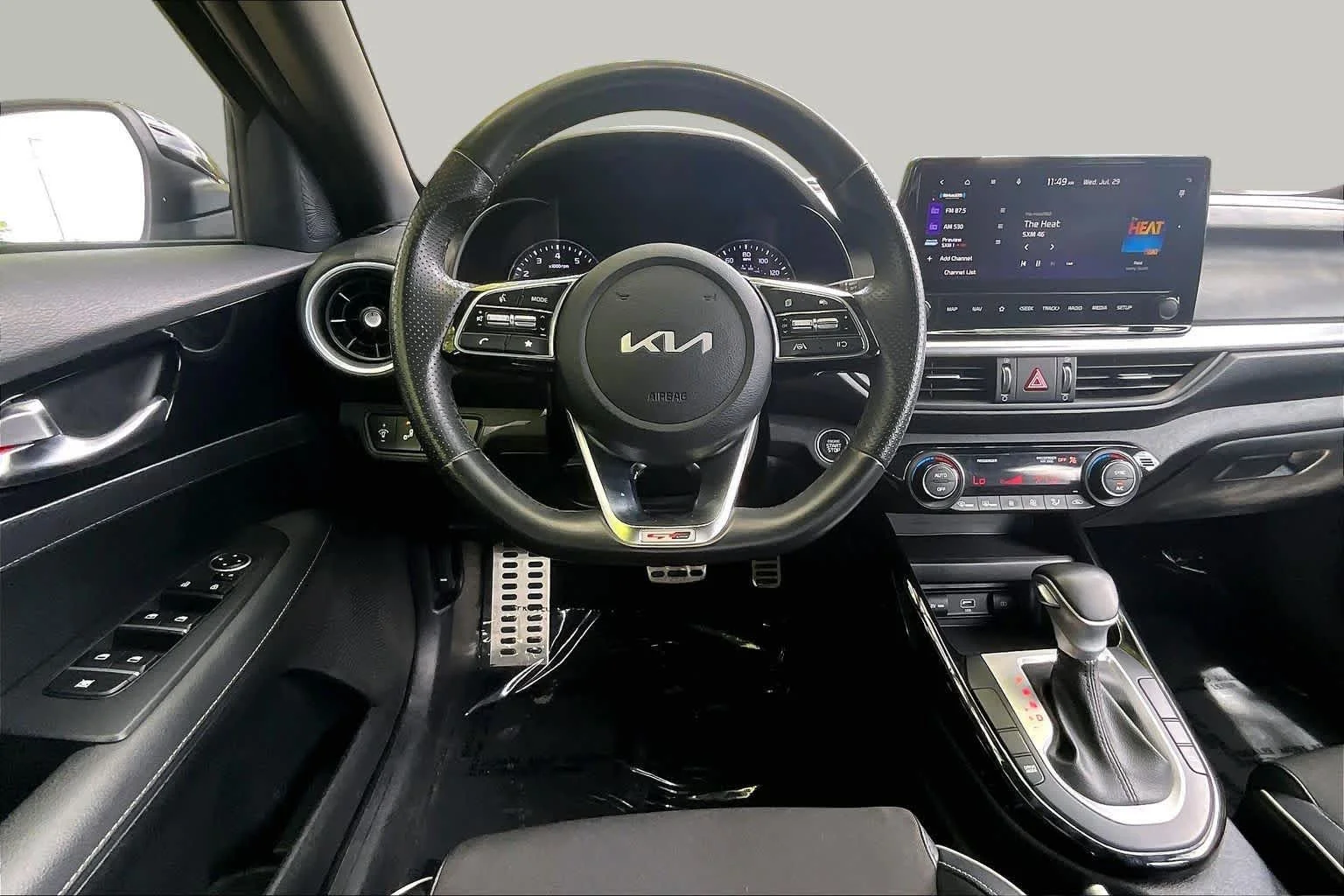 Used 2023 Aurora Black Kia GT-Line image 6