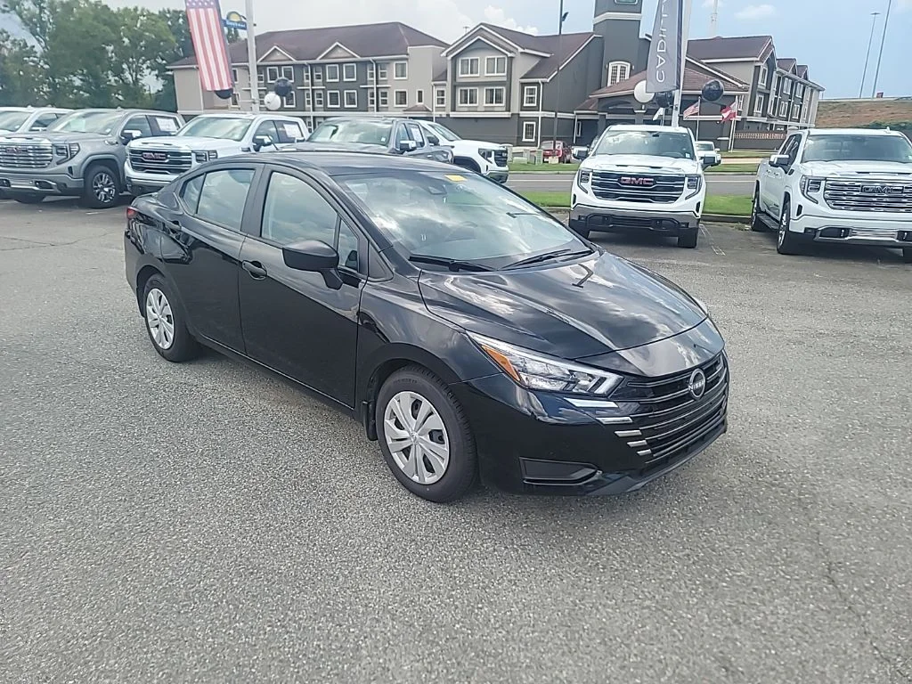 Used 2025 Black Nissan 1.6 S image 1