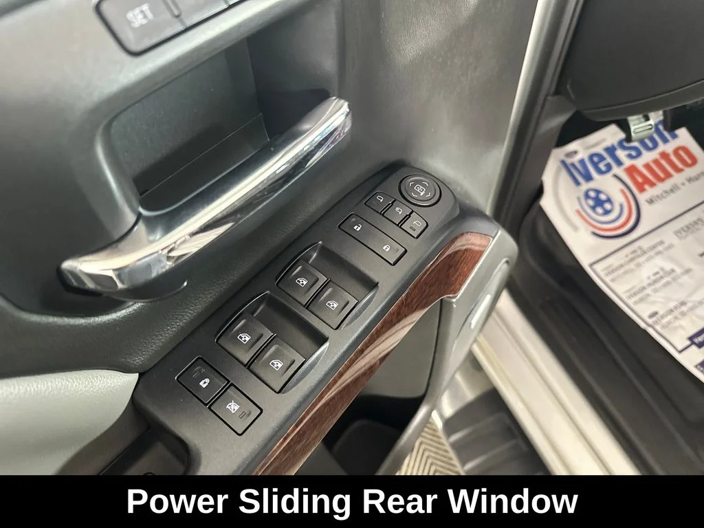 Used 2015 Silver GMC SLT image 16