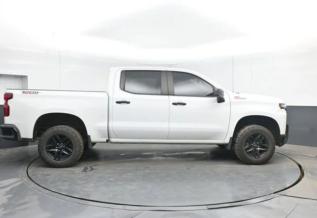 Used 2021 Summit White Chevrolet LT Trail Boss image 11
