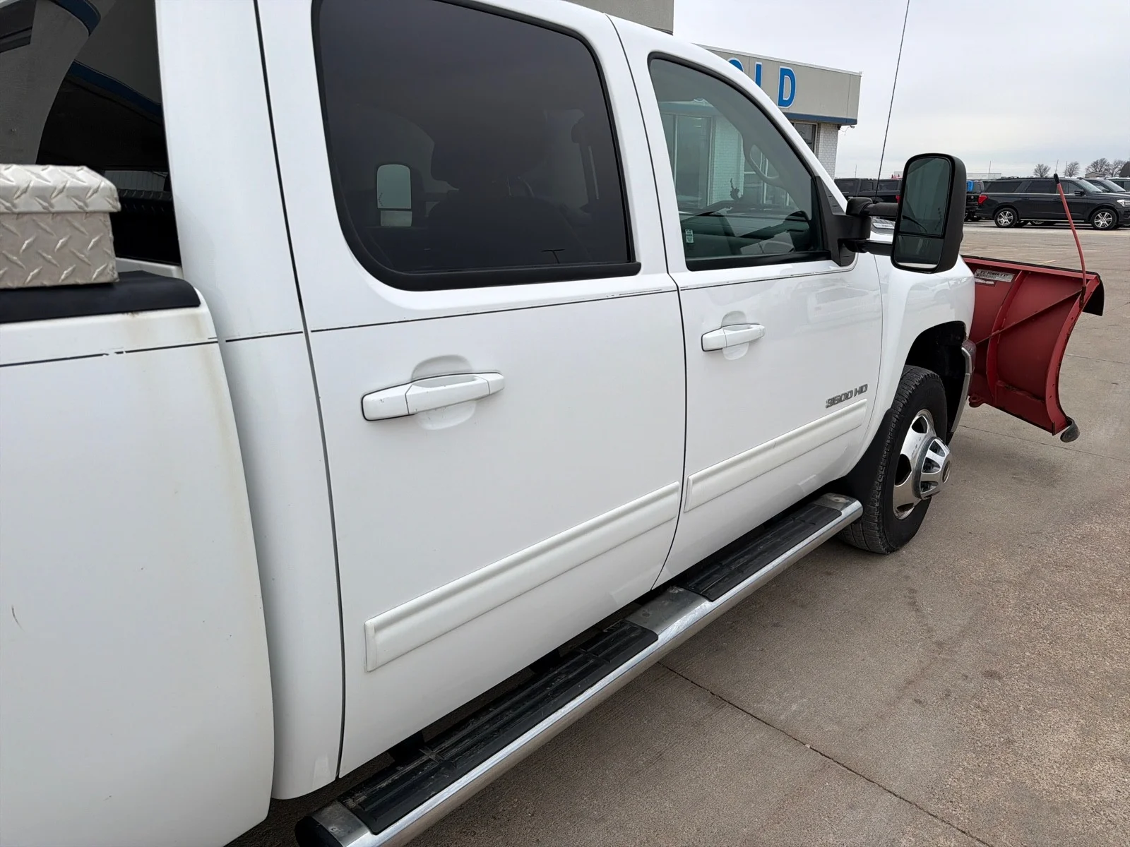 Used 2014 Summit White Chevrolet LTZ image 7