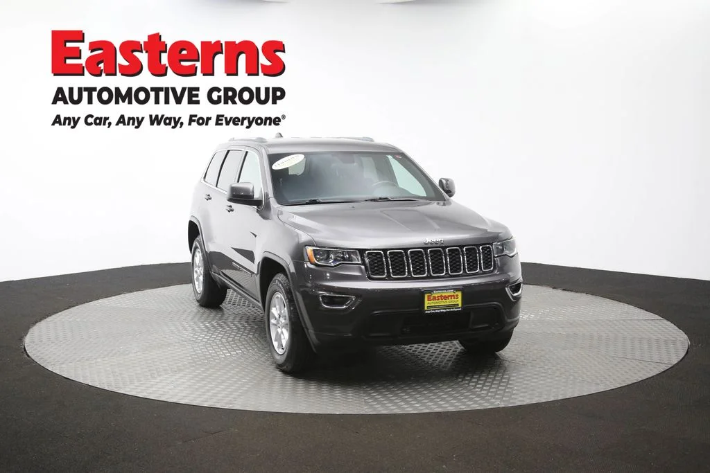 Used 2020 Gray Jeep Laredo E image 49