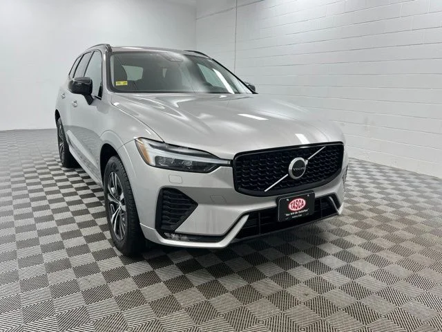 2025 Volvo XC60 B5 Core