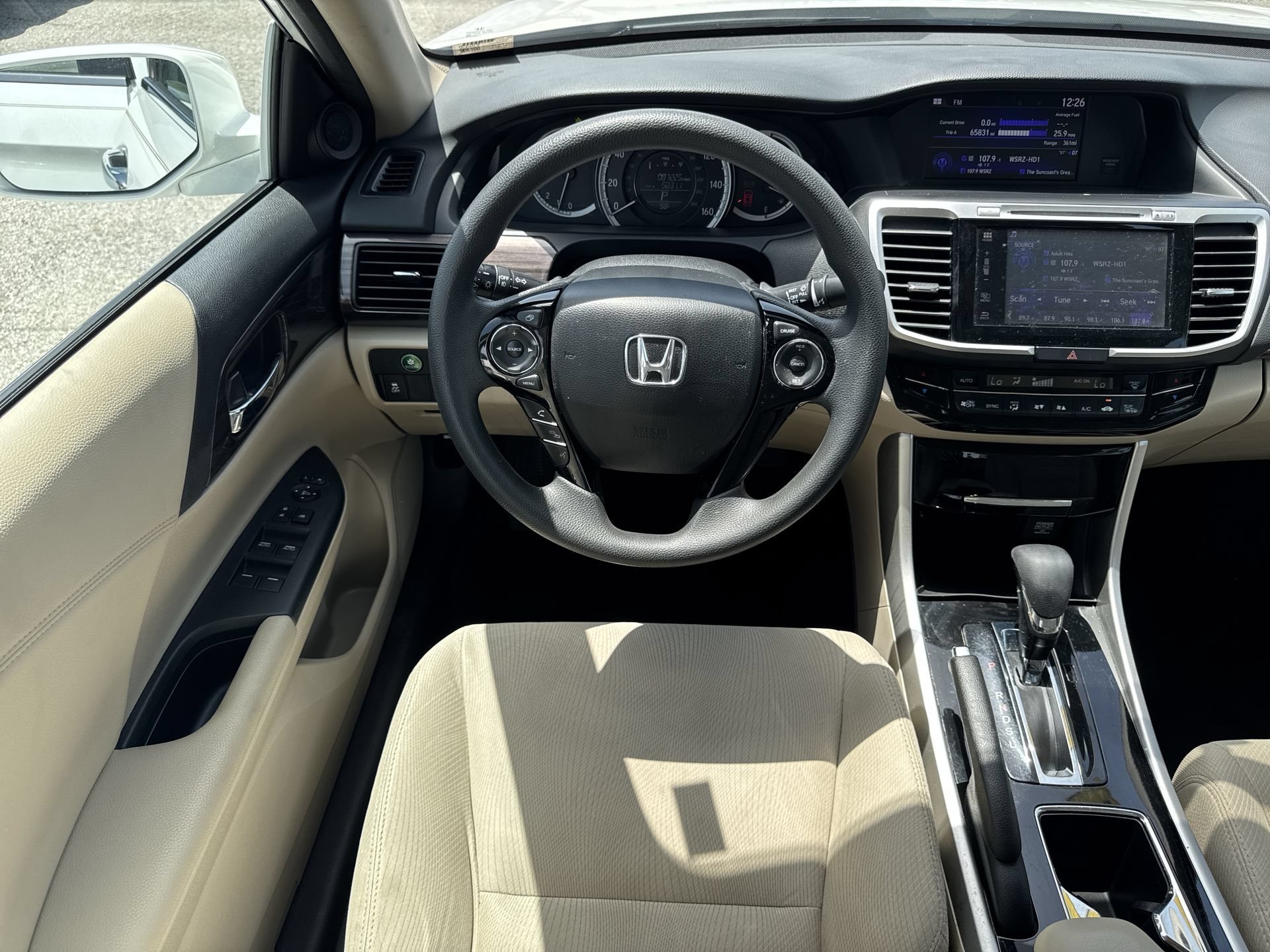 Used 2017 White Honda EX image 16
