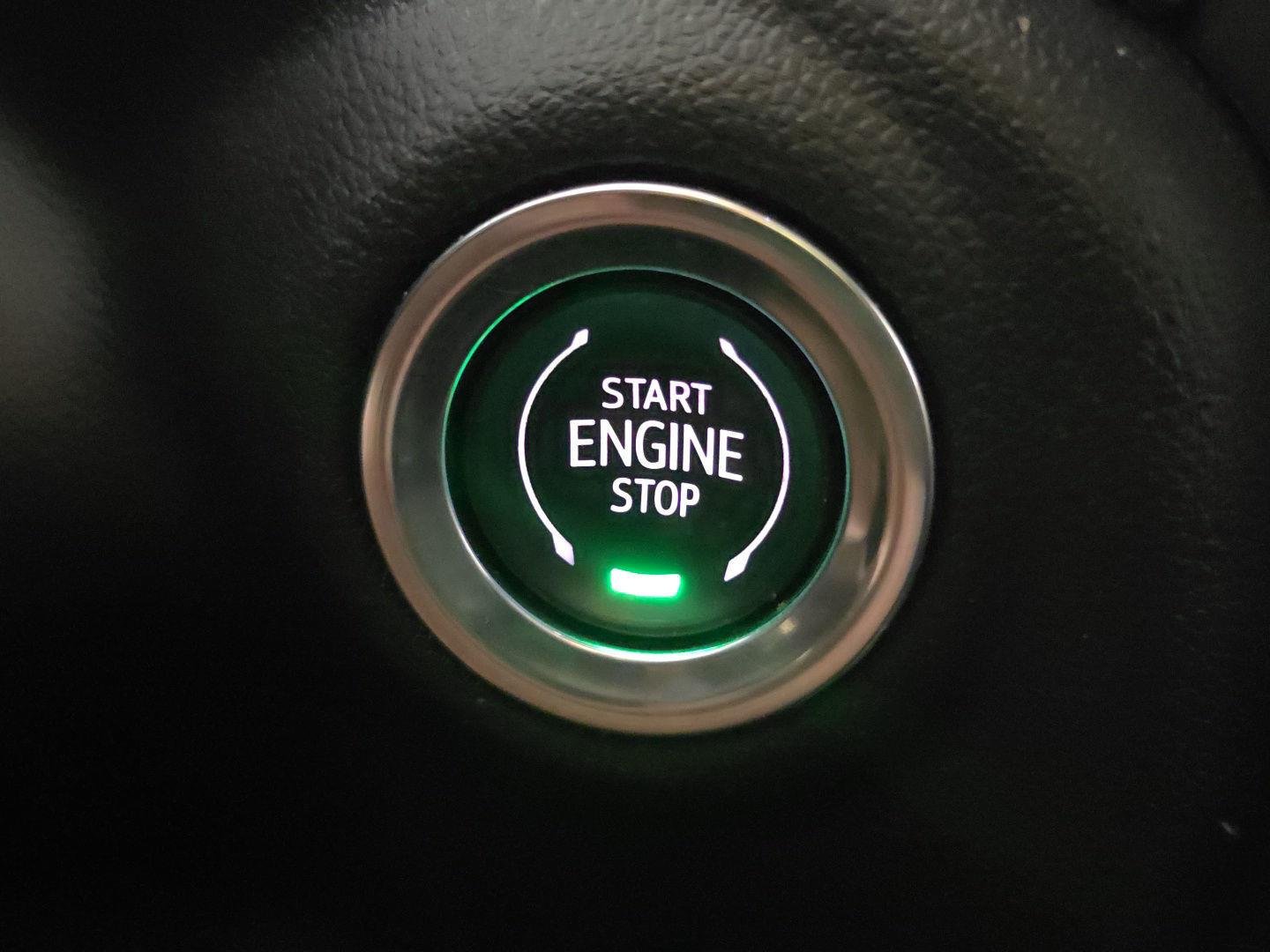 Used 2021 Pacific Blue Metallic GMC Denali image 33