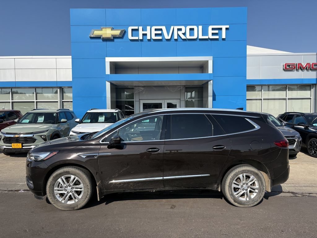 Used 2019 Includes Pitch Dark Night lower exterior accent color. Buick Essence image 1