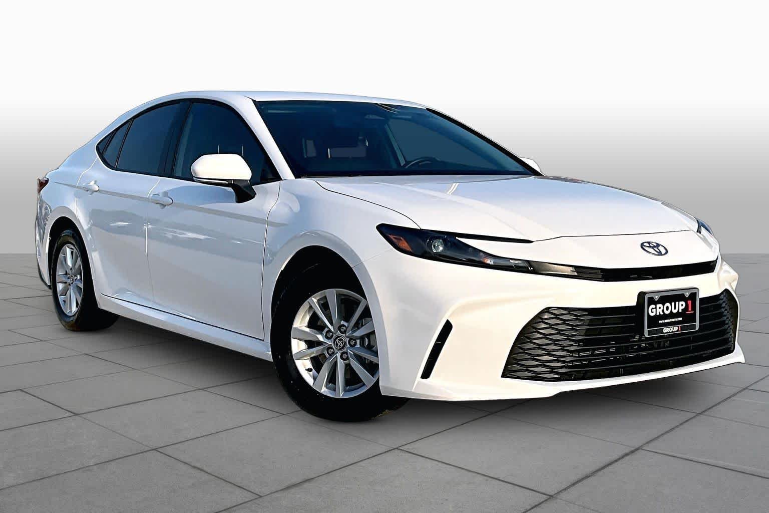 Used 2026 Ice Cap Toyota LE image 3