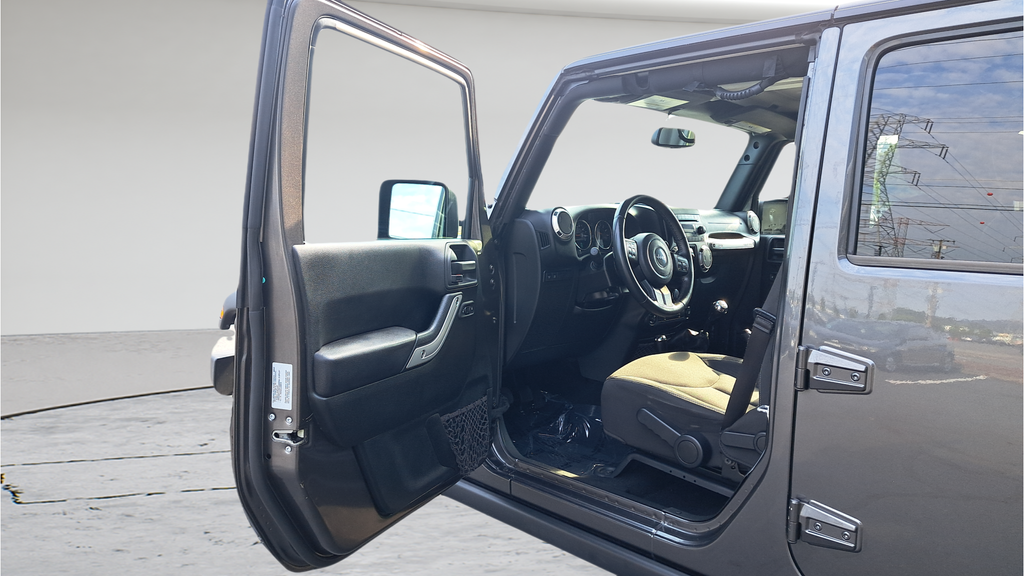 Used 2017 Gray Jeep Unlimited Rubicon image 22