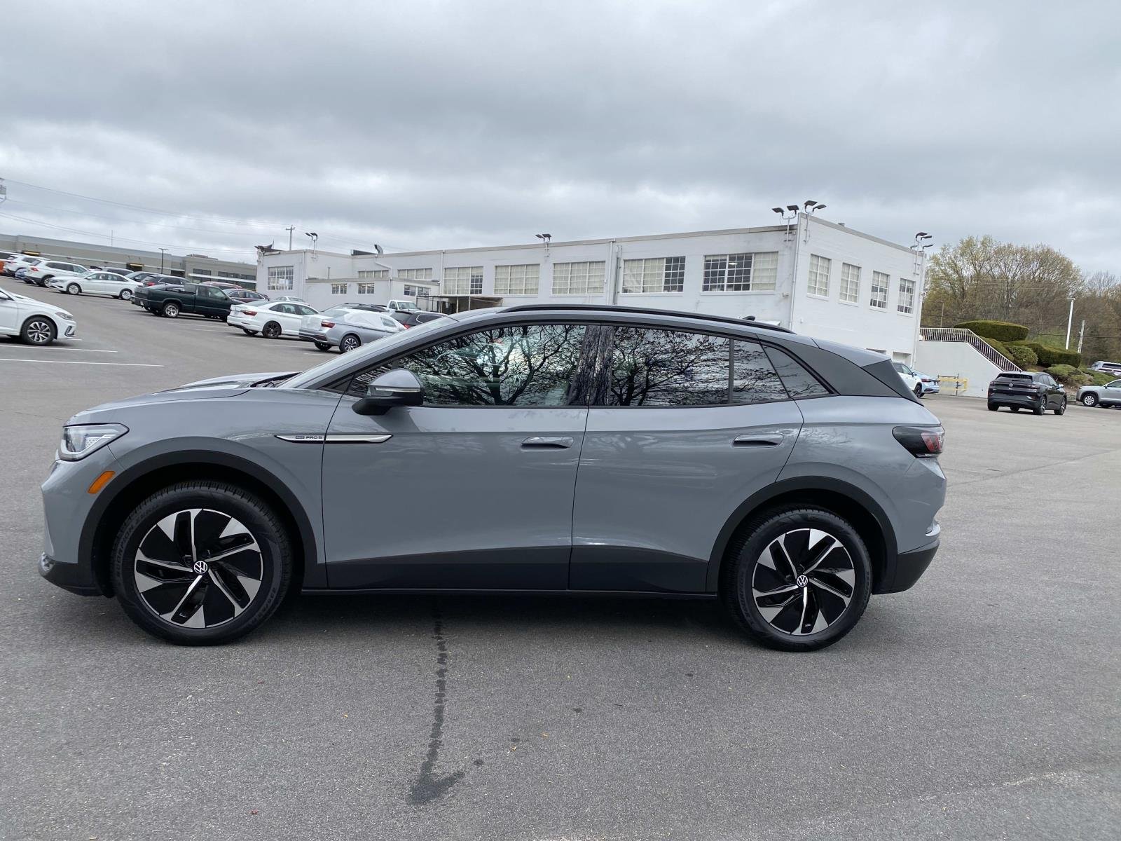 Certified 2022 Volkswagen ID.4 PRO S with VIN WVGGNPE29NP075065 for sale in East Providence, RI