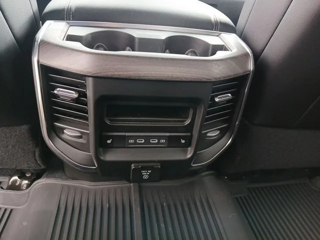 New 2026 Bright White Clear-Coat Exterior Paint RAM Laramie image 18