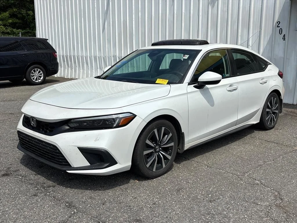 Used 2024 White Honda EX-L image 2