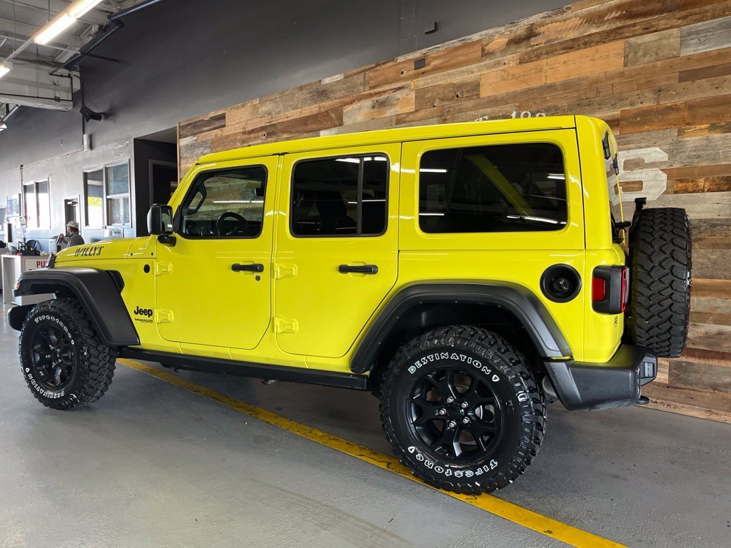 Used 2022 High Velocity Clearcoat Jeep Unlimited Willys image 21