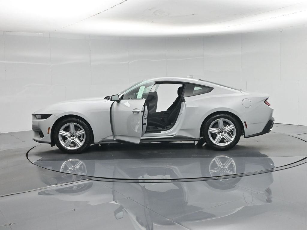 New 2026 White Ford EcoBoost image 4