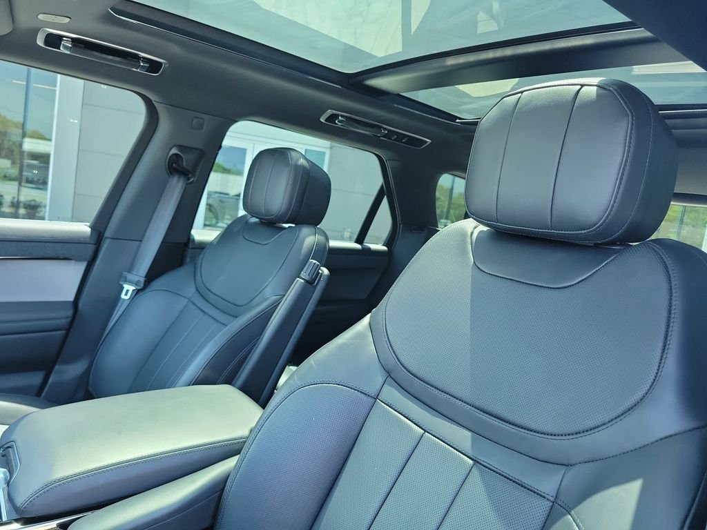 Certified Used 2024 Gray Land Rover Dynamic SE image 26