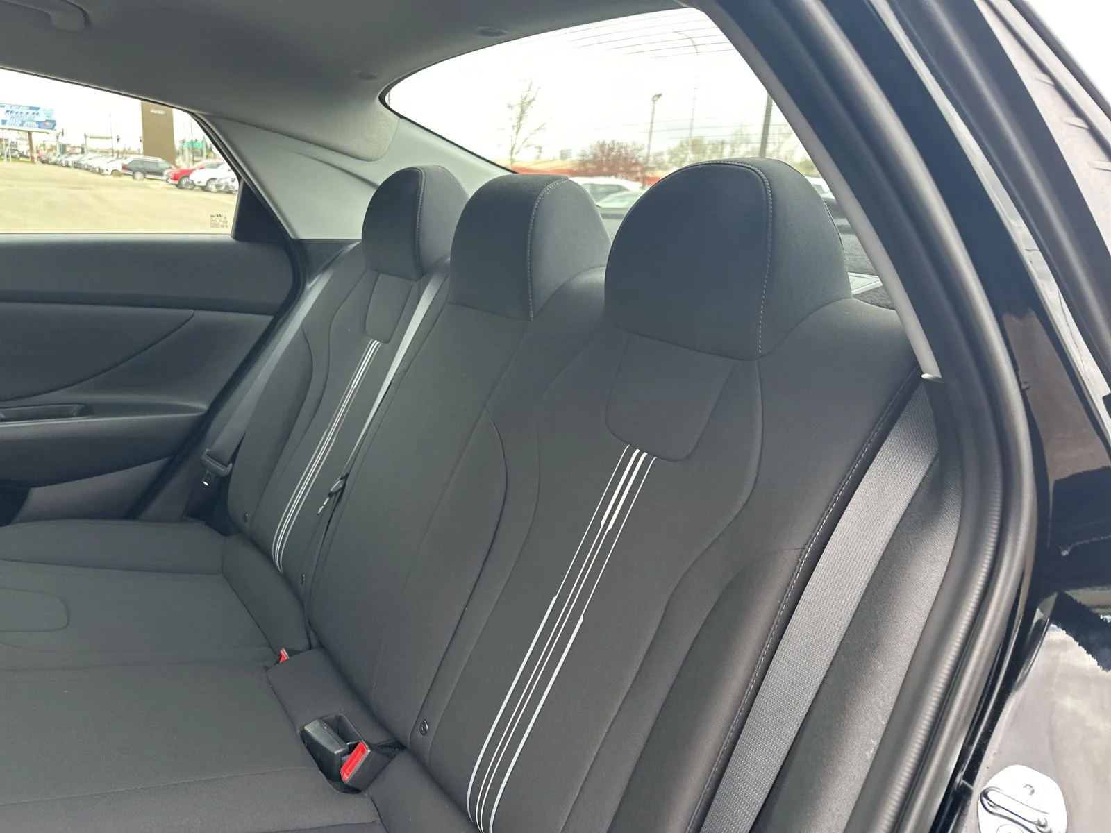 Used 2023 Black Hyundai SEL image 16