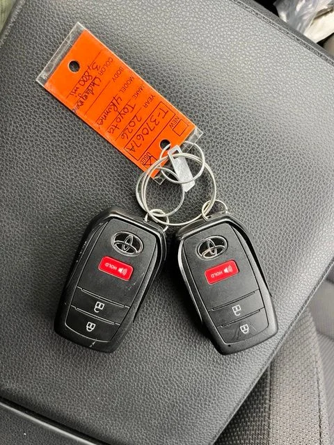 Used 2026  Toyota SR5 image 14