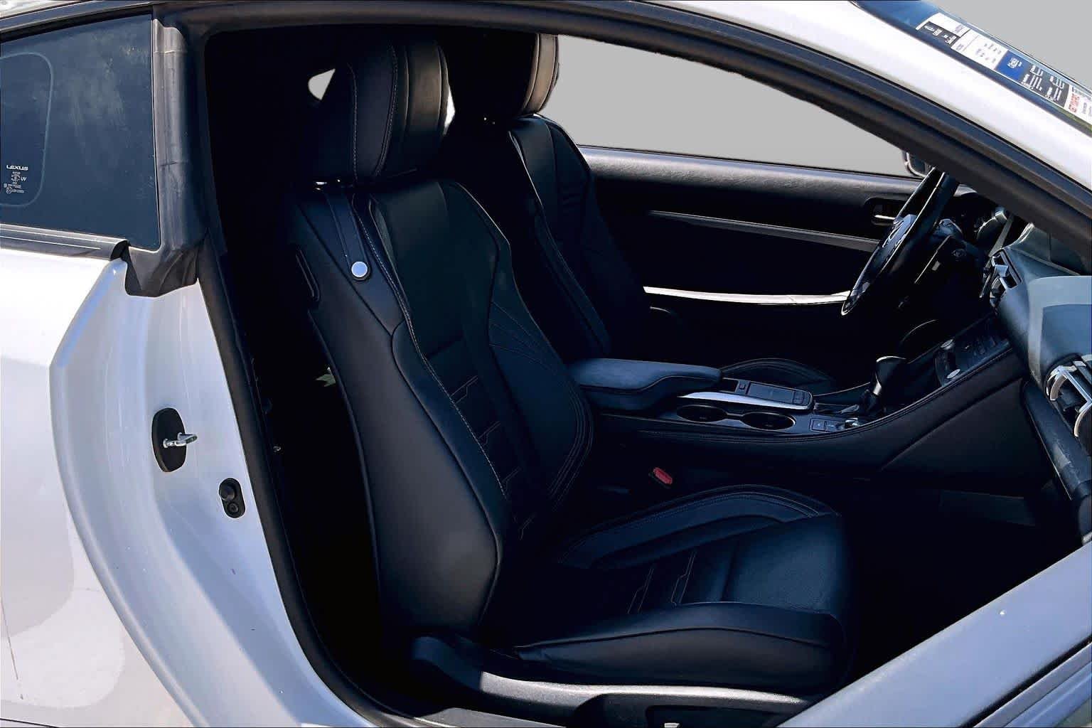 Used 2019 Ultra White Lexus F SPORT image 8