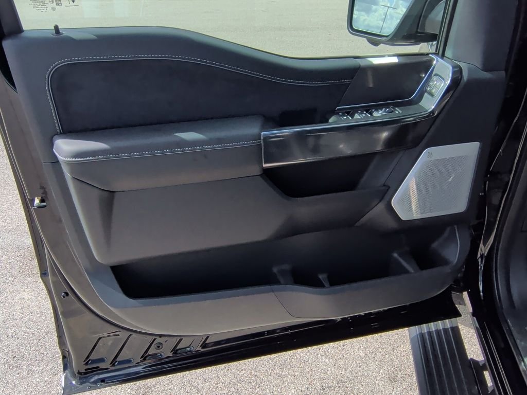 New 2026 Agate Black Metallic Ford Platinum® image 11