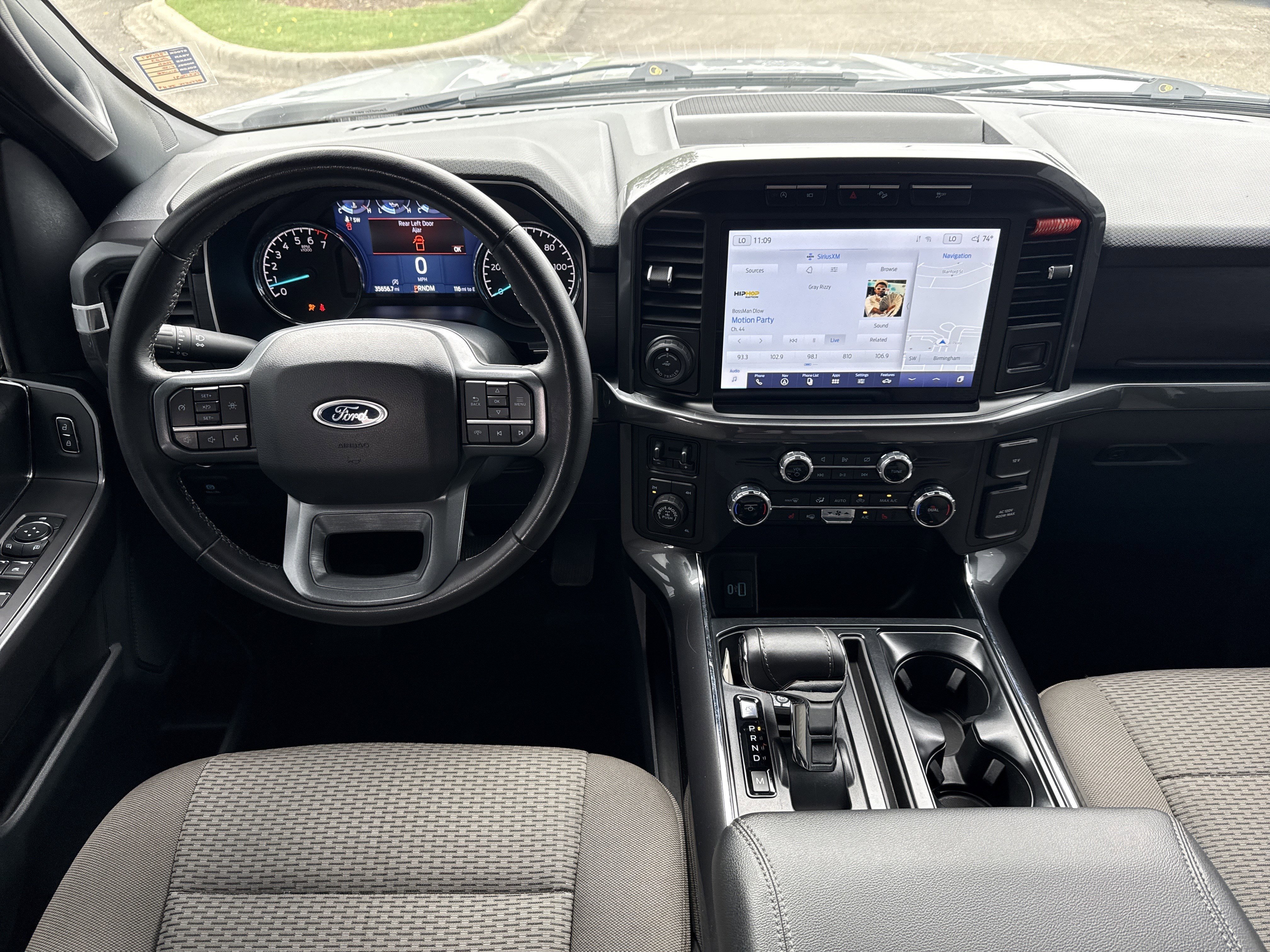 Used 2023 Silver Ford  image 23