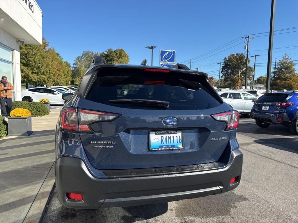 2025 Subaru Outback Premium photo 3