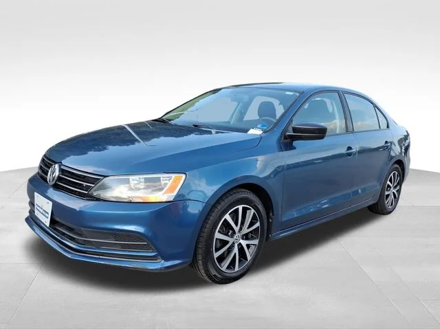 Used 2016 Blue Volkswagen 1.4T SE image 2