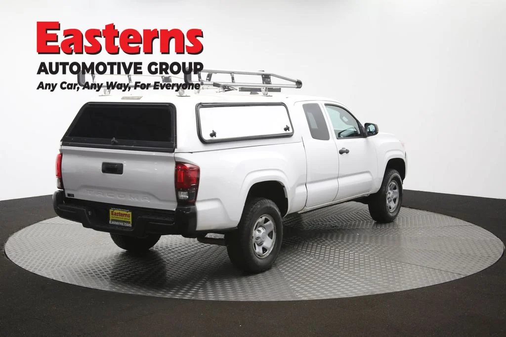 Used 2019 White Toyota SR image 38