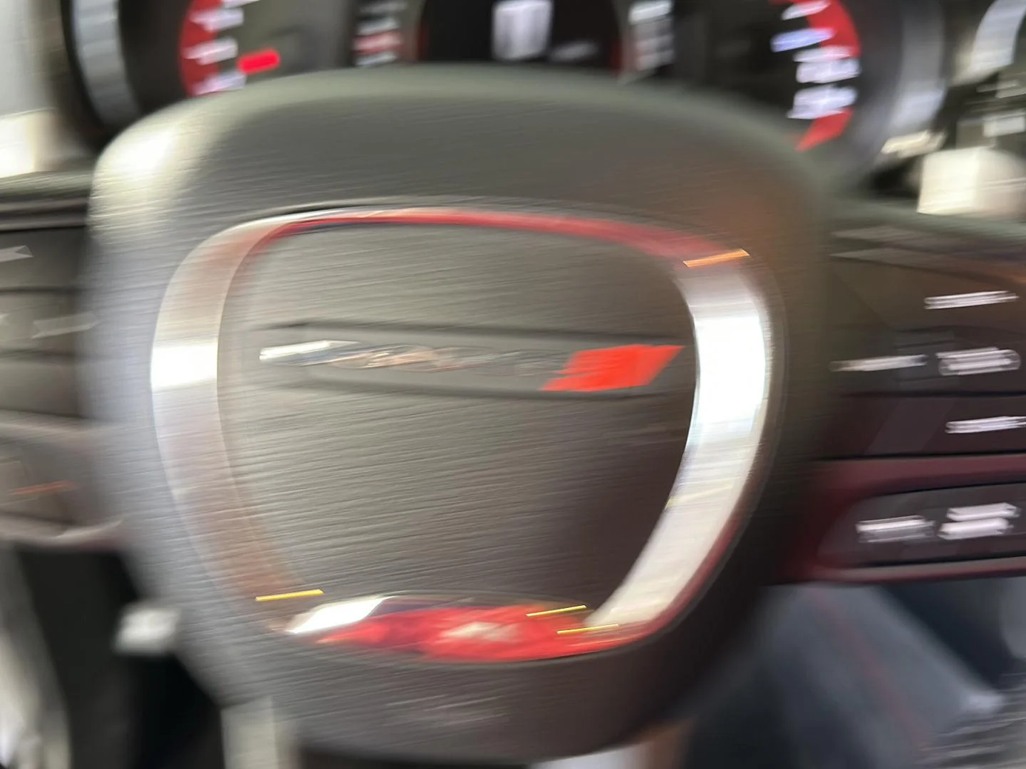 Used 2025 Vapour Grey Dodge R/T image 16