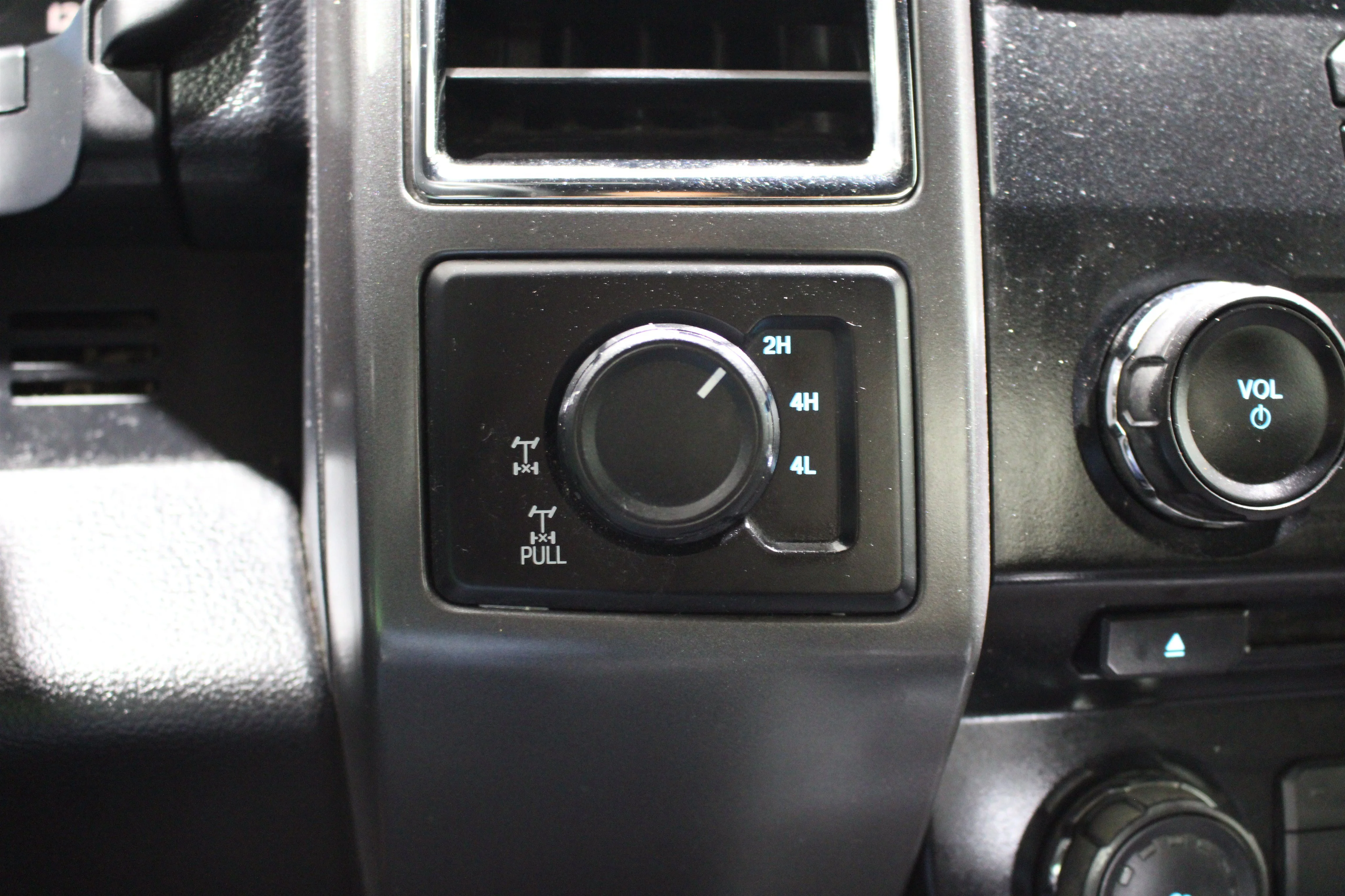 2016 Ford F-150 XLT - Photo 18