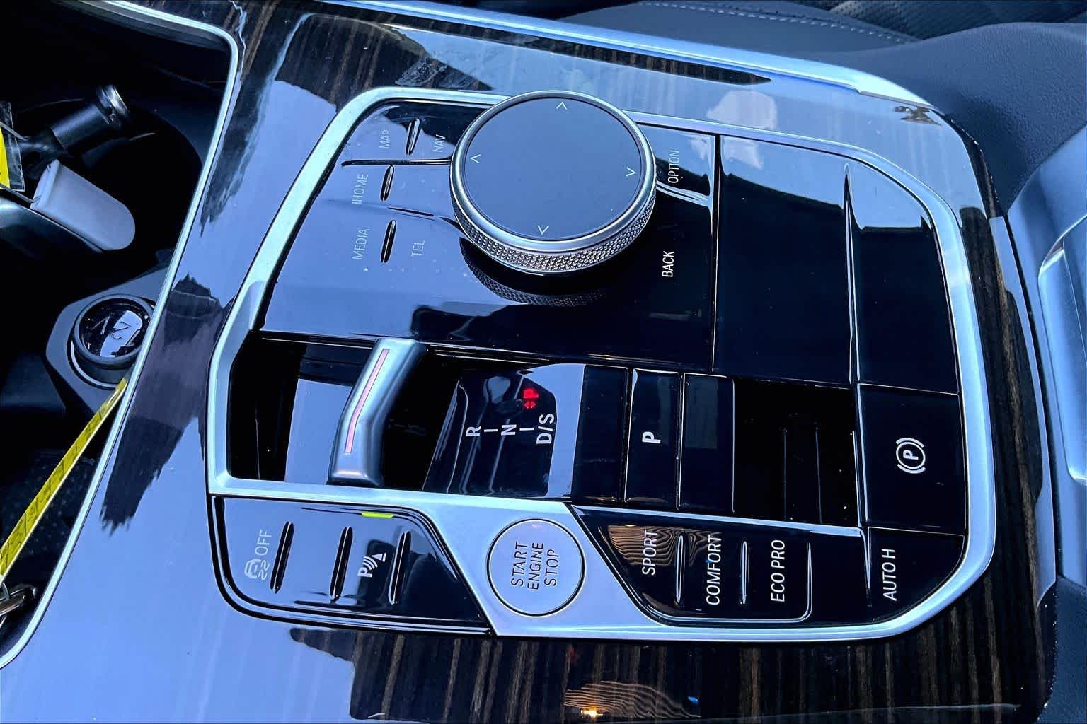 Certified Used 2025 Skyscraper Grey Metallic BMW sDrive40i image 17