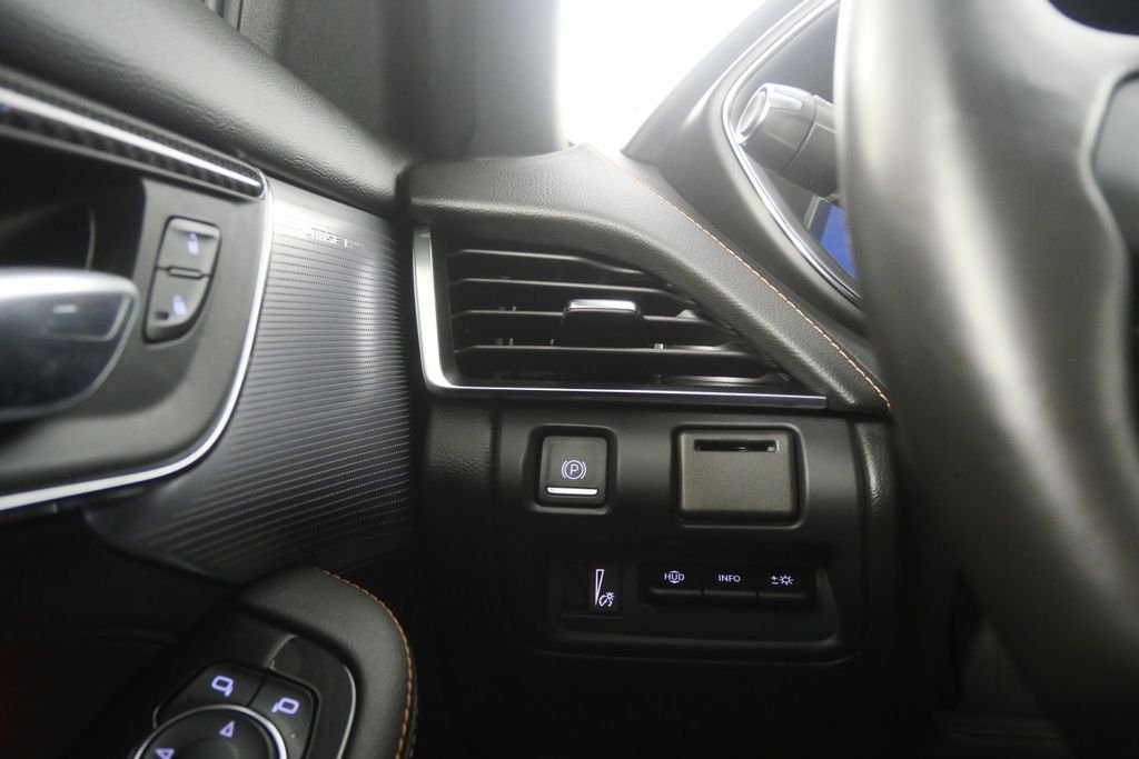 Used 2024 Summit White Cadillac V-Series image 21
