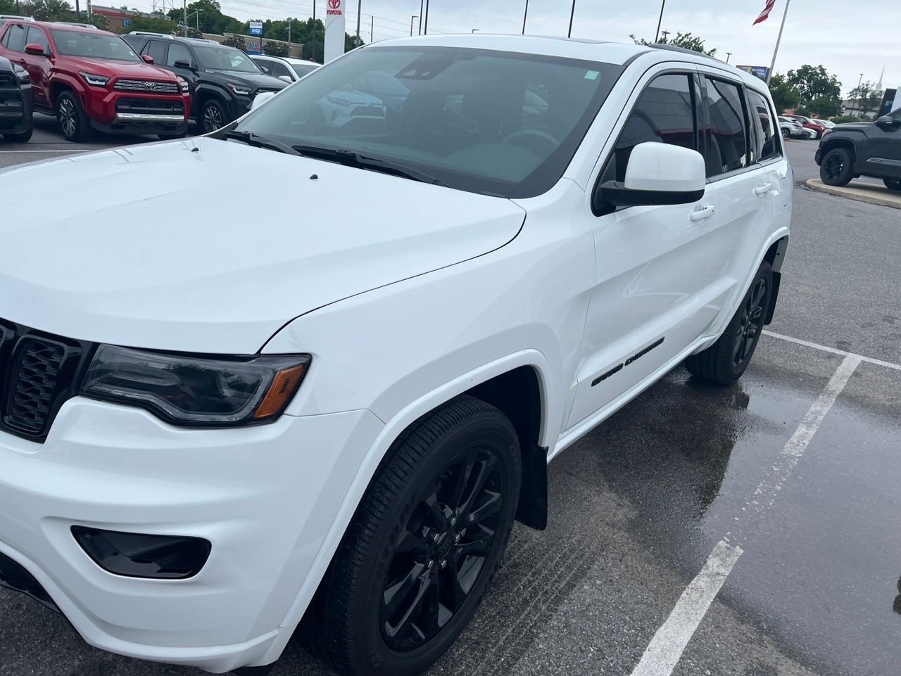 2020 Jeep Grand Cherokee Altitude's photo