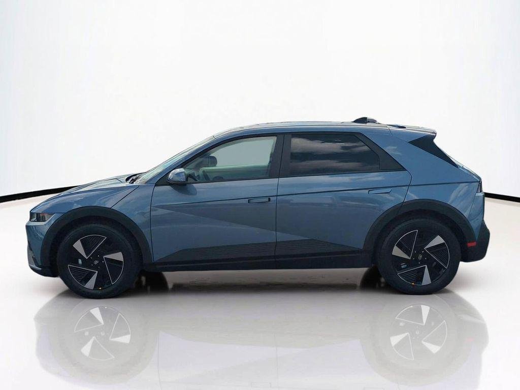 New 2027 Blue Hyundai SE image 8