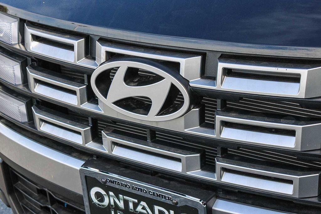 New 2026 Black Hyundai SEL image 33