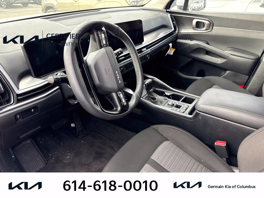 Used 2026 White Kia LX image 8
