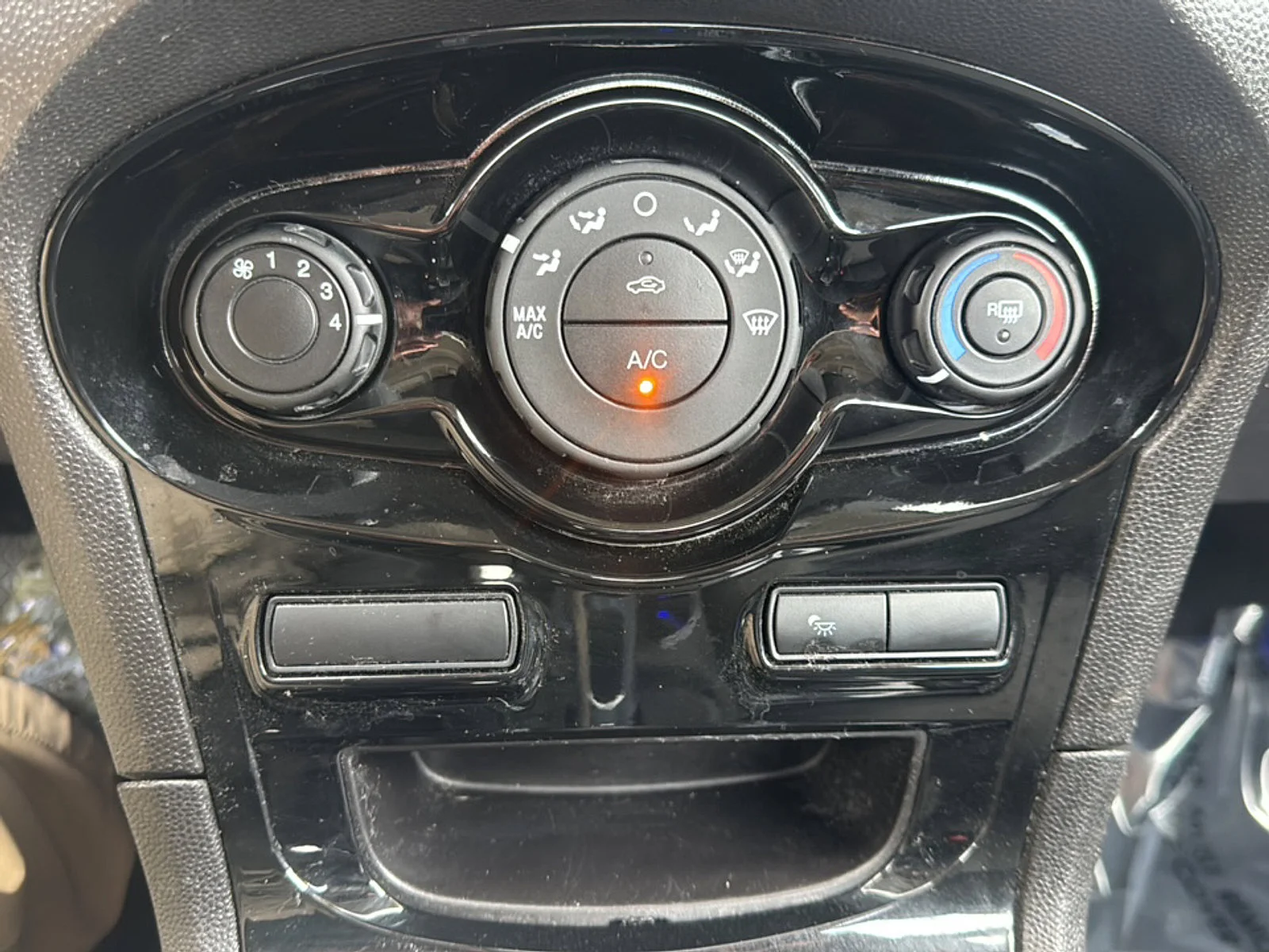 View 32
