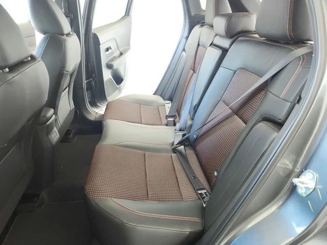 2026 Nissan KICKS SR - Photo 31