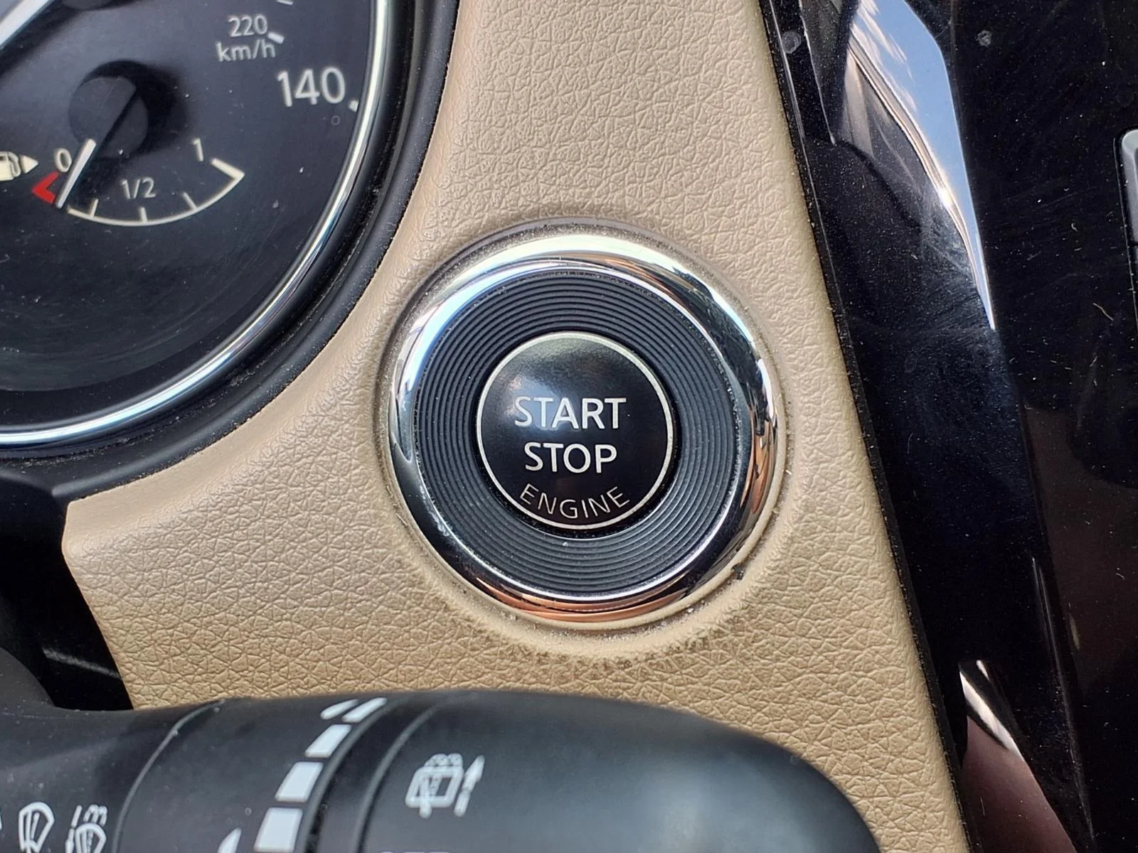 Used 2020 Caspian Blue Metallic Nissan SV image 12