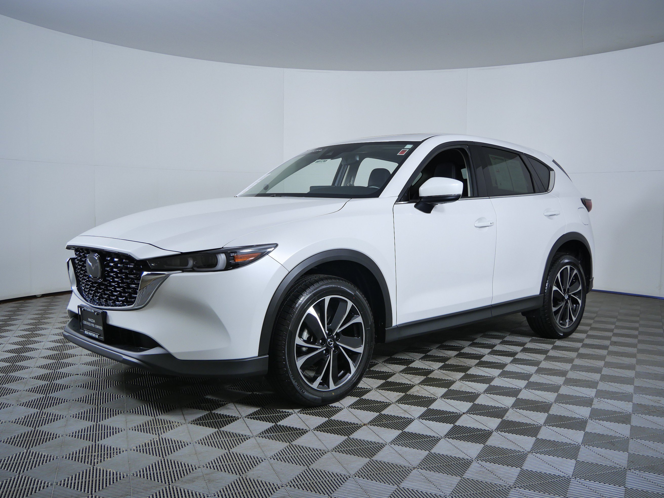 Certified Used 2023 Rhodium White Metallic Mazda 2.5 S Premium Package image 3
