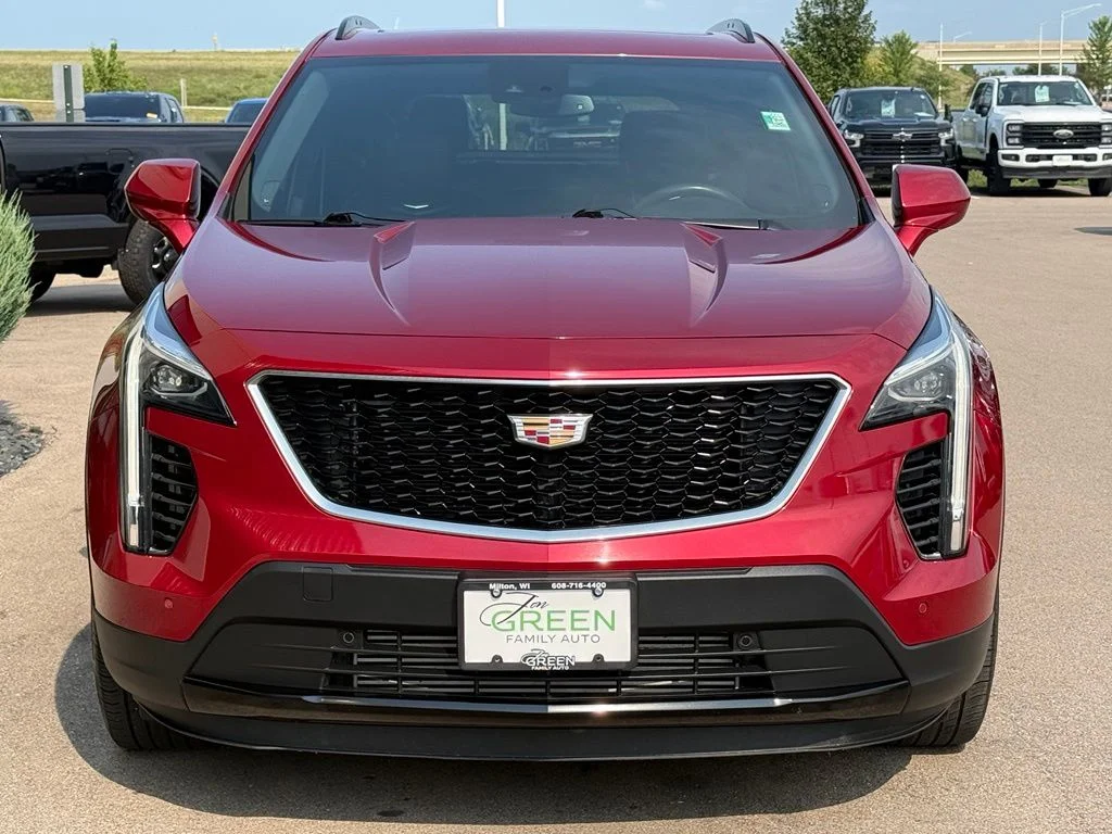 Used 2019 Red Cadillac Sport image 6