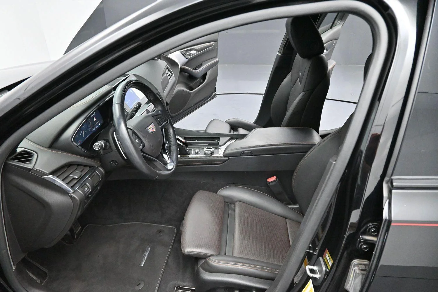 Used 2023 Black Raven Cadillac V-Series image 12