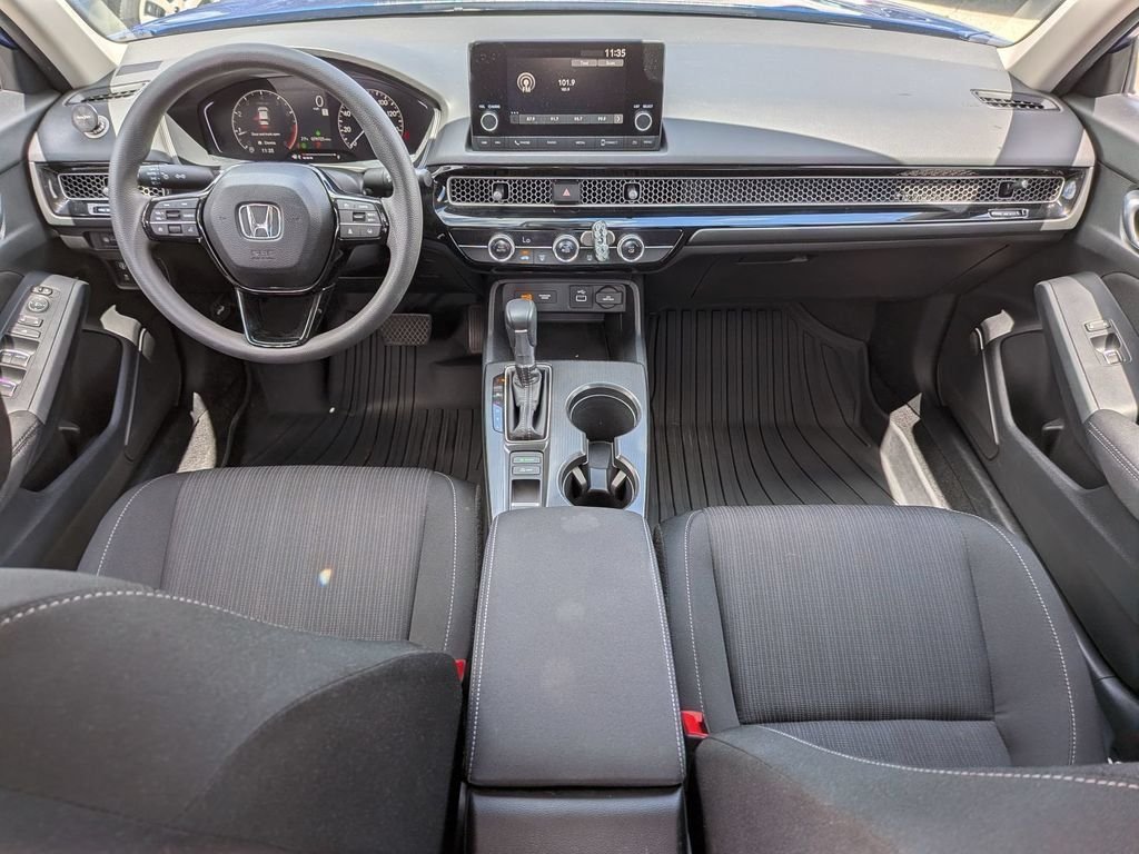 Used 2024 Black Honda LX image 4